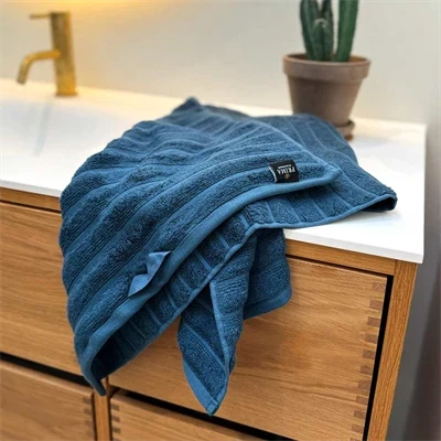 Zero twist håndklæder fra Prima by Luna Denmark