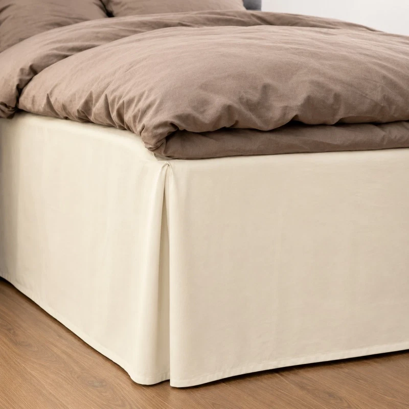 kappelagen 200x220 ivory på hjørne af seng