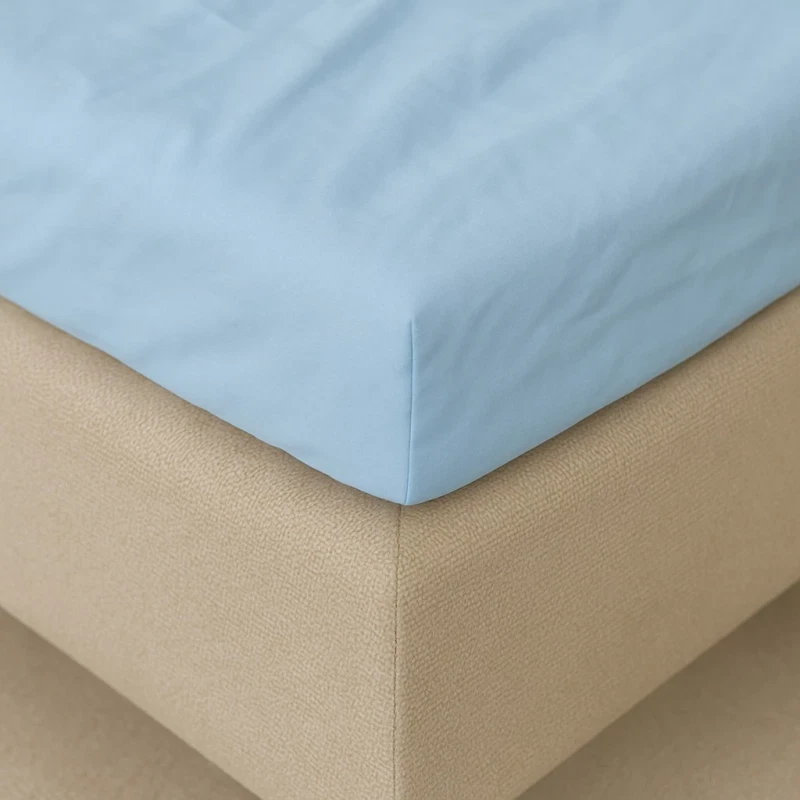 Kuvertlagen 140x200 cm - bomuld - Cool feel - lys blå - Luna Denmark
